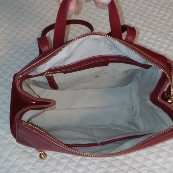 Back pack - Picture 4 of 9